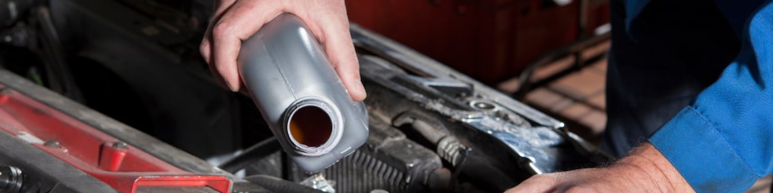 Shell coolant: The world's top lubricant supplier for 17 years, offering a long history of expertise in engine fluids