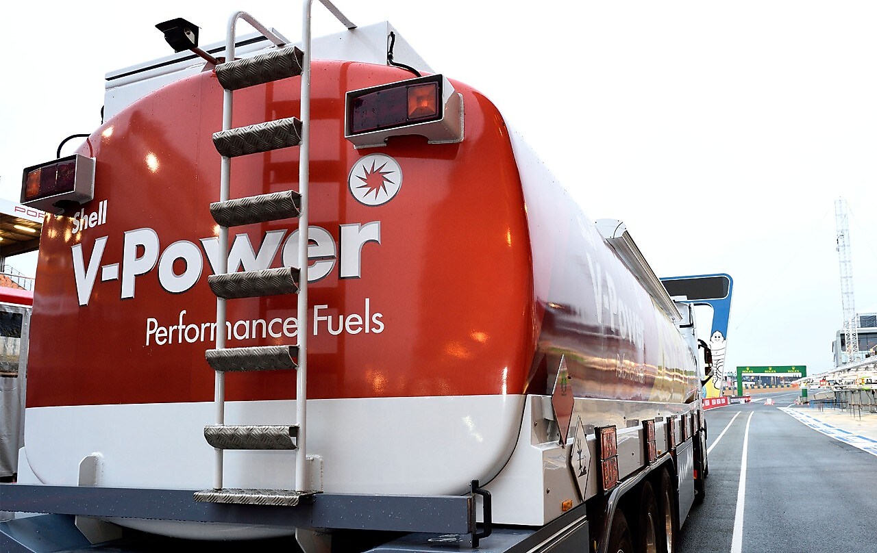 Hyundai technical workshop