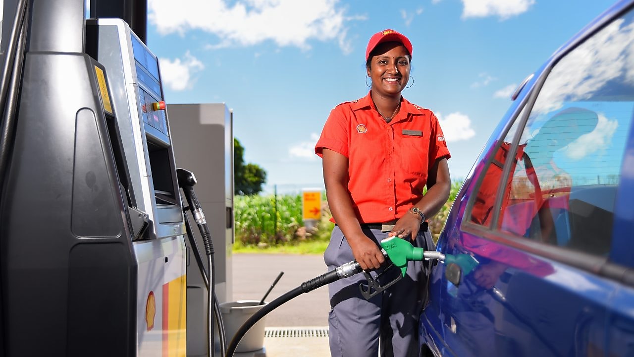 Shell assistant refueling